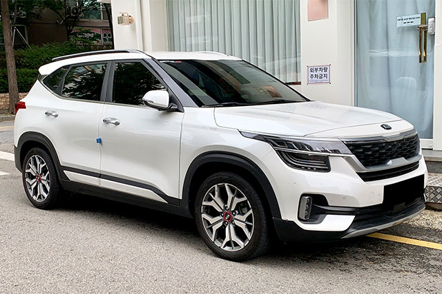 rent a vehicle-SELTOS